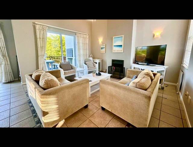 2 BEDROOM HOUSE FOR SALE IN PINNACLE POINT GOLF ESTATE